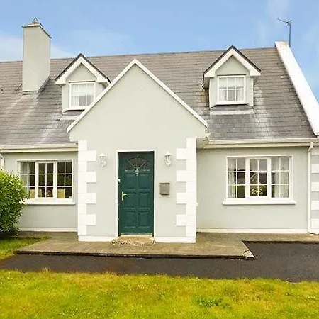 7 Latheanmor Court Castlebar